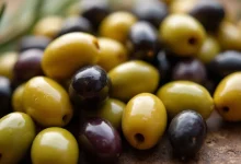کشف کنید: آیا زیتون چاق کننده است؟ پاسخ قطعی