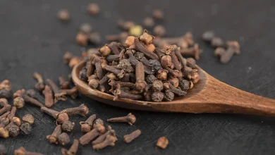 خواص میخک
